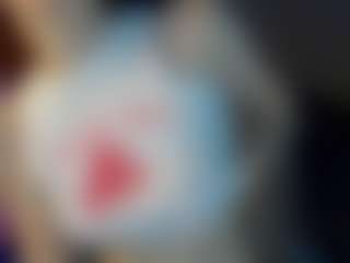 Ave's Live Sex Cam Show