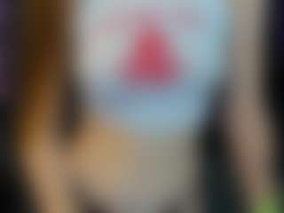 Ave's Live Sex Cam Show