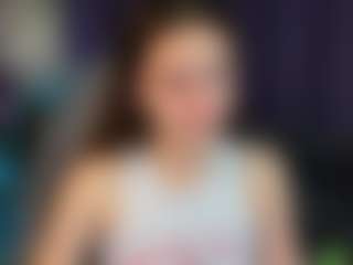 Ave's Live Sex Cam Show