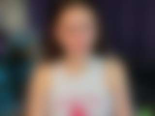 Ave's Live Sex Cam Show