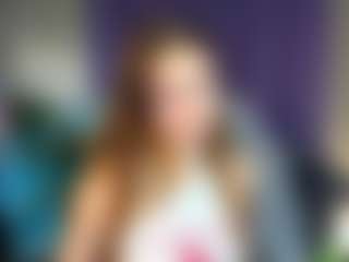 Spettacolo in cam dal vivo con Ave - Fingers su Camsoda