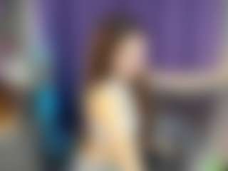 Live cam show with Ave - Fetish Brown Hair on Gym Cam Girls