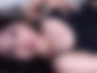 AzaleeSchabel's Live Sex Cam Show
