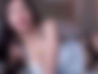 Live cam show with AzaleeSchabel - Camel Toe on Sex Cam Show