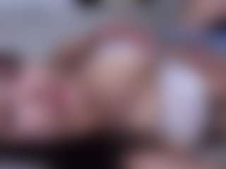 AzaleeSchabel's Live Sex Cam Show