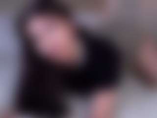 Live cam show with AzaleeSchabel - Facial Piercings on Uber Horny