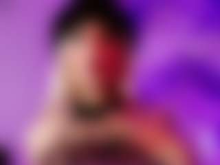 Live cam show with Brittany-Rosee - Blonde Hair on Fling VIP Chat
