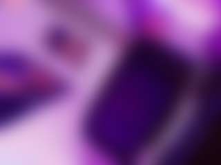 Live cam show with Brittany-Rosee - Tease on Camsoda