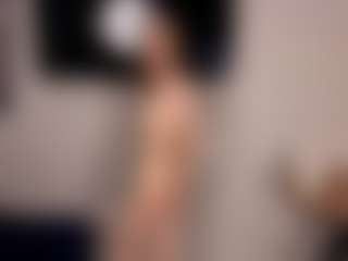 Live cam show with PamelaaGomezz - Hairy Pussy on Chatstar
