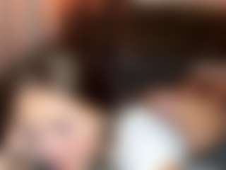 Live cam show with TrinaSmathers - Blowjob on Milfs Live