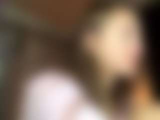 Live cam show with TrinaSmathers - Smoking on Dare Cams