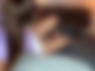 Live cam show with TrinaSmathers - Green Eyes on CamwithHer