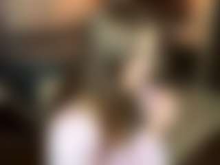 Show de cam en vivo con TrinaSmathers - Average en Camsoda