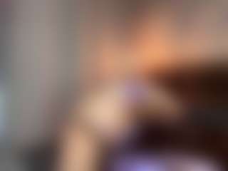 TrinaSmathers's Live Sex Cam Show