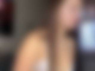 Live cam show with TrinaSmathers - Average on CamClone