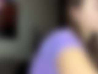 Live-Cam-Show mit TrinaSmathers - Camel Toe auf Camsoda