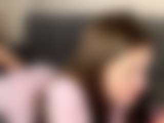 Live cam show with TrinaSmathers - Average on CamClone