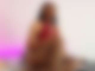 Live cam show with Carolina-Blairee - Amateur on Camming Site