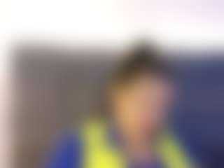 Live cam show with ema-foxyy - Role Play on fuklive.com