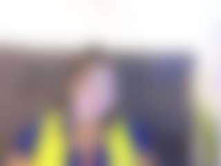 Live cam show with ema-foxyy - Role Play on Milfs Live