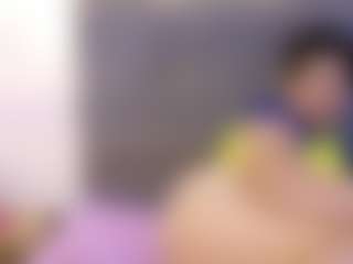 Live cam show with ema-foxyy - Nipple Piercings on EXY
