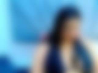 Live cam show with ema-foxyy - Squirt on crypto-cams