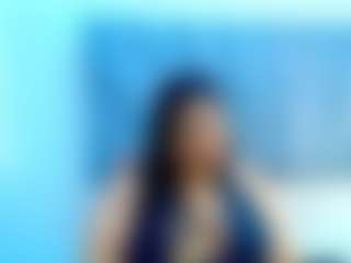 ema-foxyy's Live Sex Cam Show