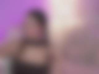 Live cam show with Emma-Vloss - Cum In Pussy on Camsoda