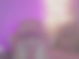 Live cam show with Emma-Vloss - Young Adult on Fapmatic.com