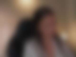 Live cam show with Emma-Vloss - Blowjob on CamSodaAdn