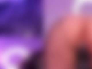 Live cam show with kylie-martins - Petite on Camsoda