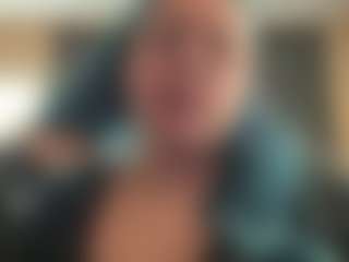 LavishLay's Live Sex Cam Show