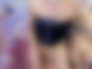 Live cam show with Luna and ALL - Big Tits on UwU Esports