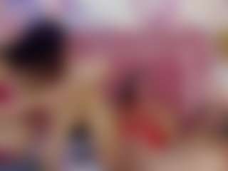 Live cam show with Luna and ALL - Mature on studioflirtlive.com