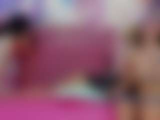 Live cam show with Luna and ALL - Granny on Fling VIP Chat
