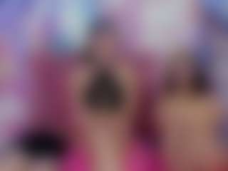 Live cam show with Luna and ALL - Teen (18+) on https://playwithruby.com
