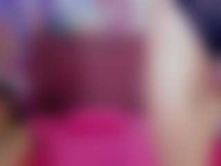 Live cam show with Luna and ALL - Teen (18+) on Soda Cam
