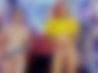 Live cam show with Luna and ALL - Public Mature on sexytreat.net