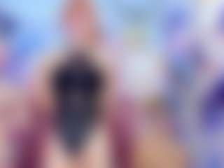 Live cam show with Luna and ALL - Granny Squirt on live18s.com