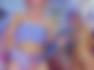 Live cam show with Luna and ALL - Middle Aged on instabang