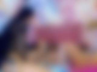 Live cam show with Luna and ALL - Middle Aged on CamClone