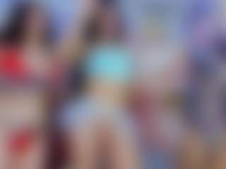 Live cam show with Luna and ALL - HD on Camsoda
