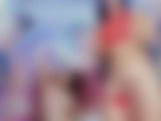Live cam show with Luna and ALL - Shaved Pussy on Camsoda