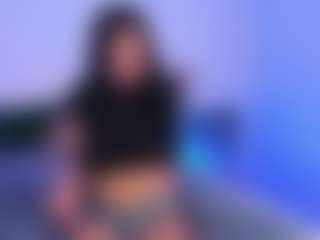 Live cam show with MissMayy - Upskirt on madthumbs