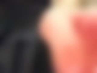 RobbynOkihara's Live Sex Cam Show