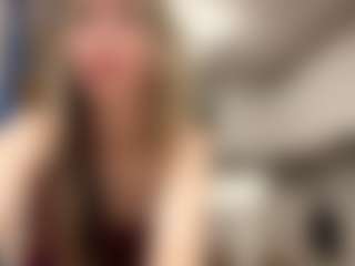 RobbynOkihara's Live Sex Cam Show