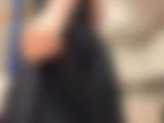 RobbynOkihara's Live Sex Cam Show