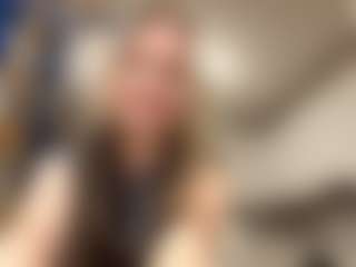 RobbynOkihara's Live Sex Cam Show