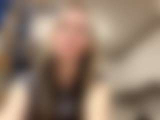 RobbynOkihara's Live Sex Cam Show