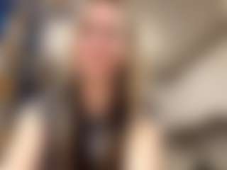 RobbynOkihara's Live Sex Cam Show
